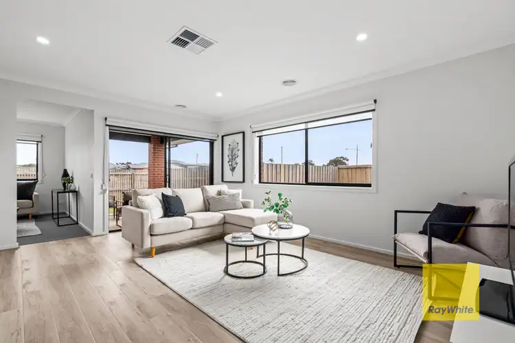 Fifth view of Homely house listing, 2 Catania Close, Waurn Ponds VIC 3216