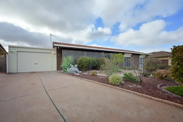 6 Keats Crescent, Whyalla Stuart SA 5608
