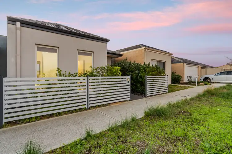Second view of Homely house listing, 21 Saunton Way, Ridgewood WA 6030
