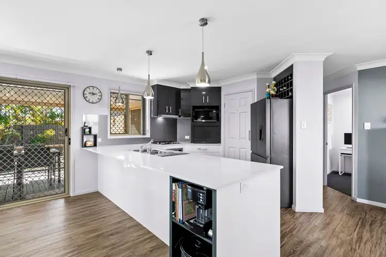 Sixth view of Homely house listing, 35 Anchorage Circuit, Point Vernon QLD 4655
