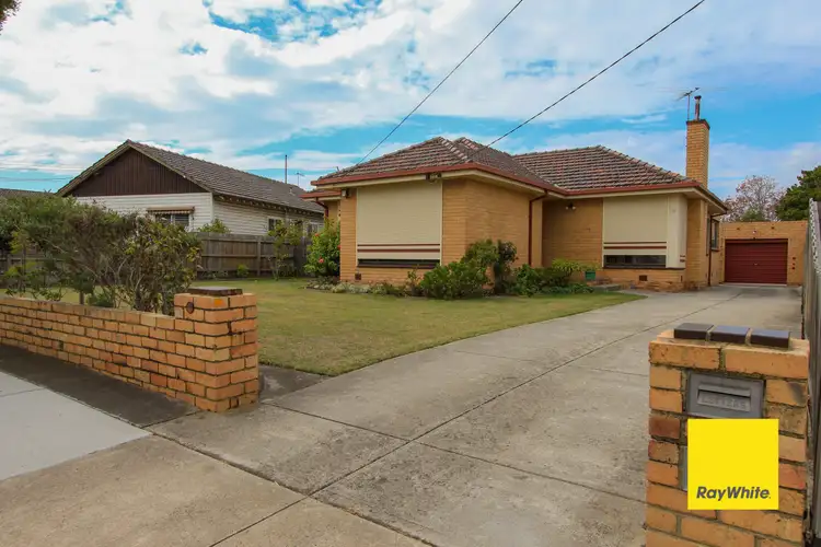 18 Kionga Street, Clayton VIC 3168