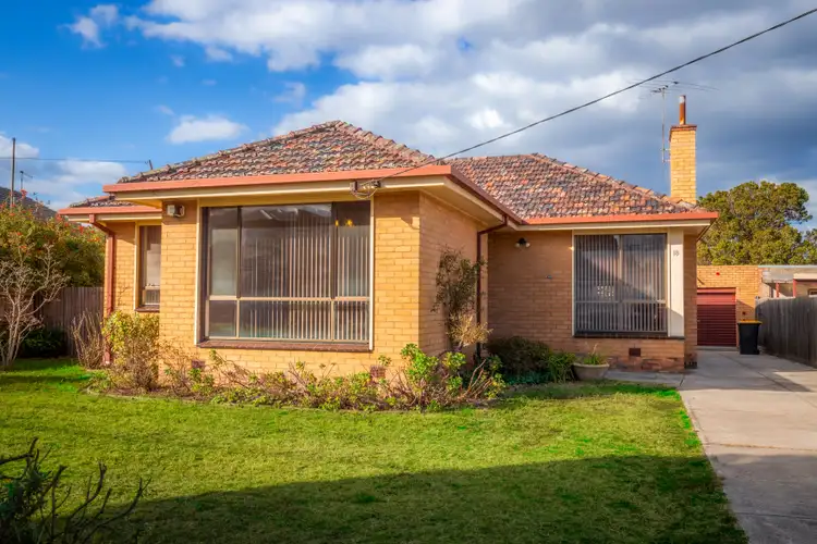 18 Kionga Street, Clayton VIC 3168