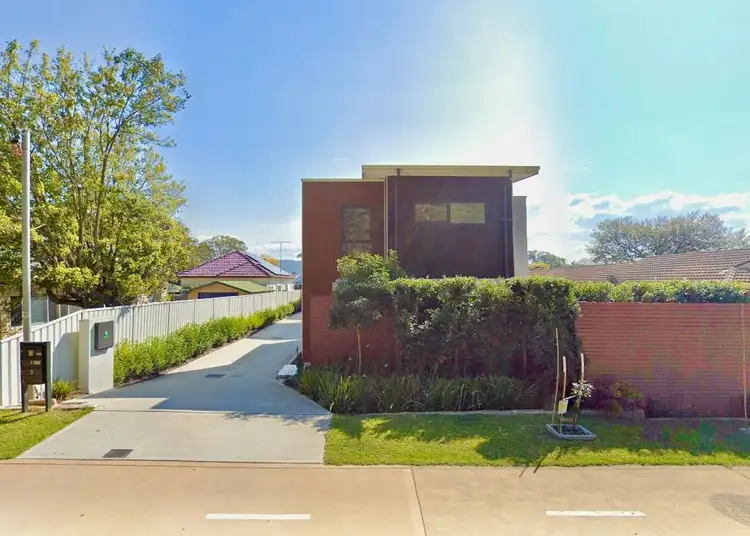 1/77 Memorial Avenue, Blackwall NSW 2256
