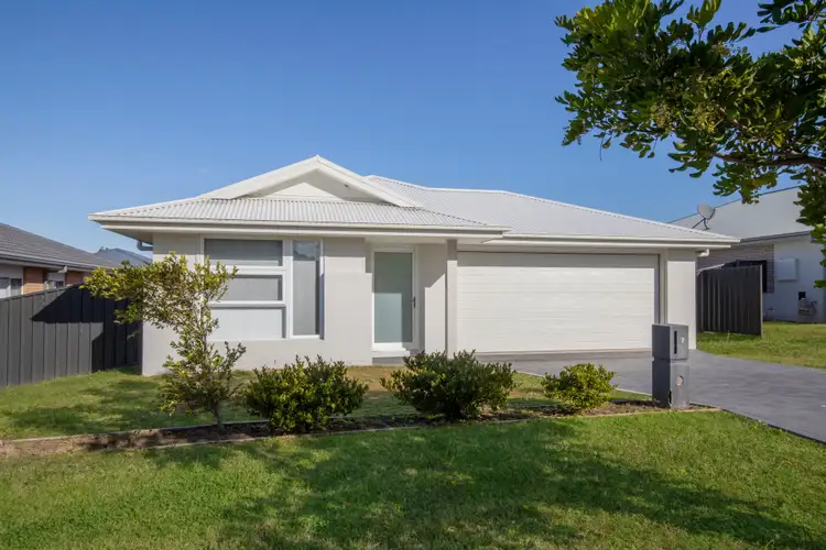 Main view of Homely house listing, 7 Morecambe Circuit, Thornton NSW 2322