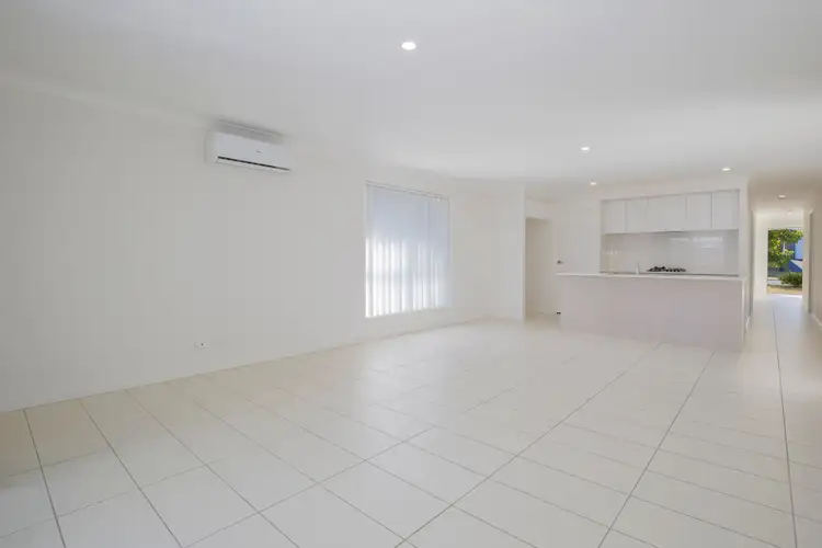 Second view of Homely house listing, 7 Morecambe Circuit, Thornton NSW 2322