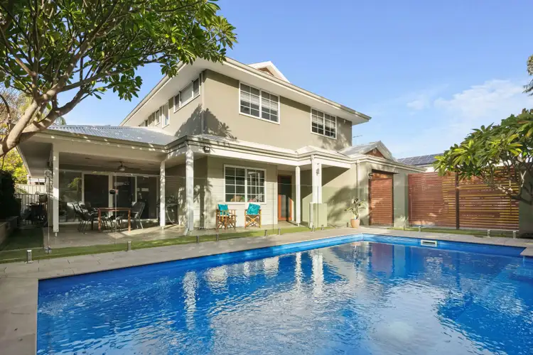 Second view of Homely house listing, 15 Reddington Way, Brentwood WA 6153