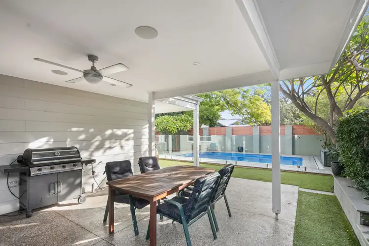 Second view of Homely house listing, 15 Reddington Way, Brentwood WA 6153