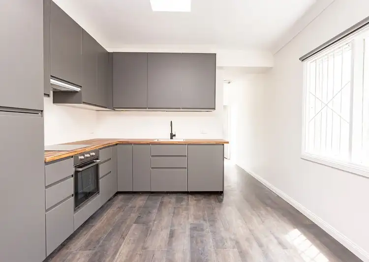 102 Myrtle Street, Chippendale NSW 2008