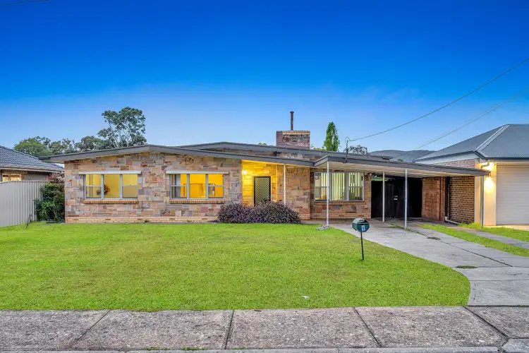 9 Tareena Street, Ridgehaven SA 5097