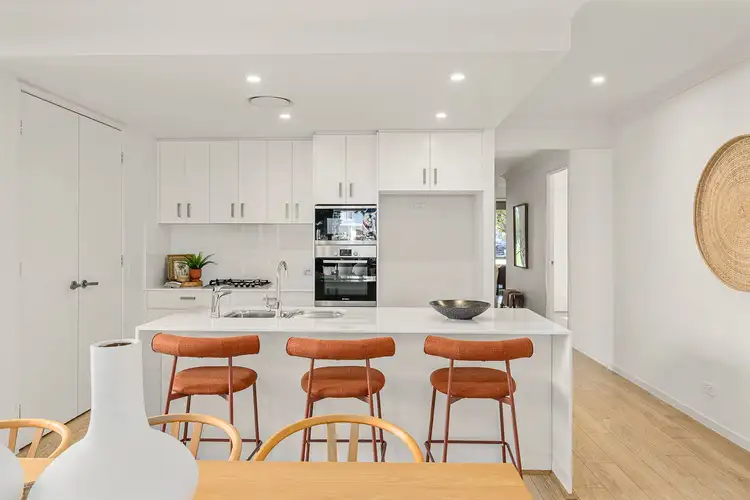 Sixth view of Homely house listing, 2 Spinnaker Way, Hope Island QLD 4212