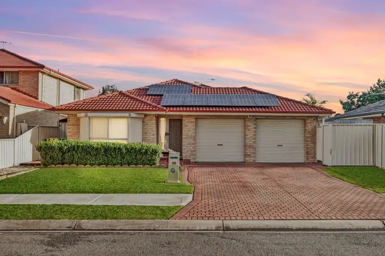 19 Coffs Harbour Avenue, Hoxton Park NSW 2171