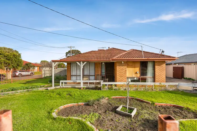 Second view of Homely house listing, 2 Huntly Court, Meadow Heights VIC 3048