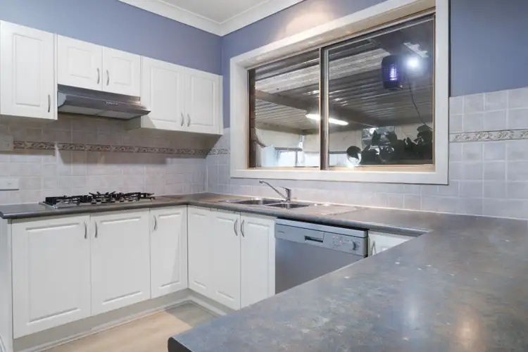 Sixth view of Homely house listing, 3 Flint Close, West Hoxton NSW 2171