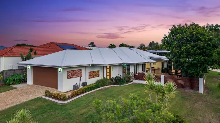 7 Bayley Court, Urraween QLD 4655