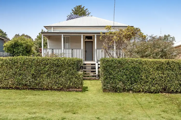 6 Churinga Street, Harlaxton QLD 4350