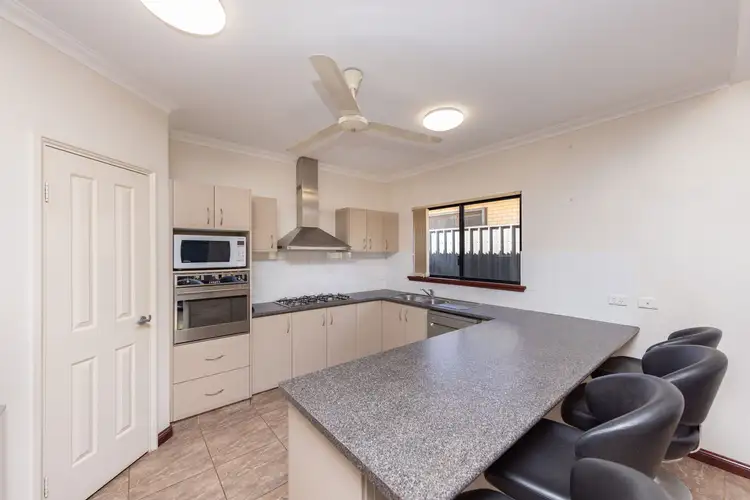 5 Brolga Meander, Nickol WA 6714