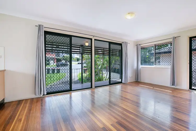 22 Bruce Street