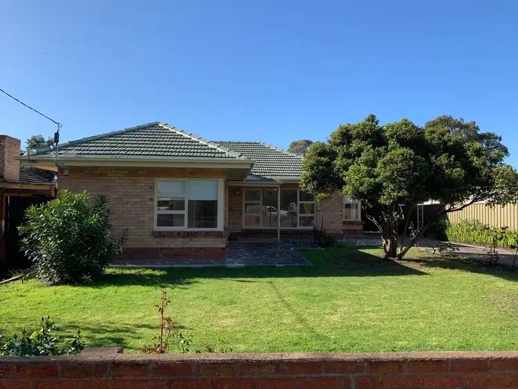 3 Essex Avenue, Clovelly Park SA 5042