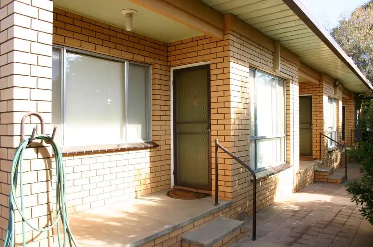 Main view of Homely unit listing, 1/1 Long Street, Swan Hill VIC 3585
