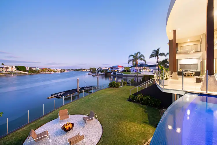 58 Fitzwilliam Street, Carrara QLD 4211