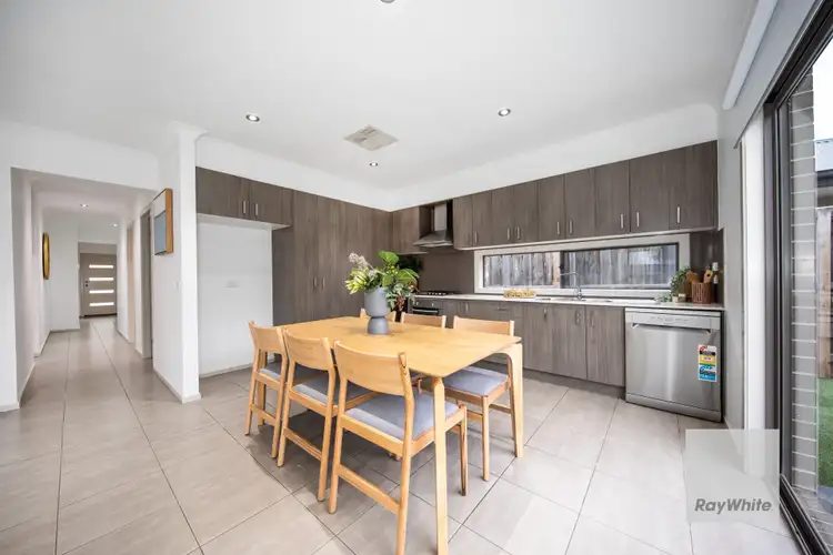 Fifth view of Homely house listing, 2 Devonport Court, Taylors Hill VIC 3037