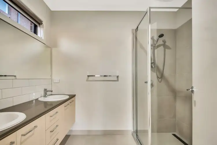 Third view of Homely house listing, 5 Finders Circuit, Truganina VIC 3029