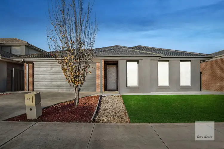44 Chancellor Avenue, Werribee VIC 3030