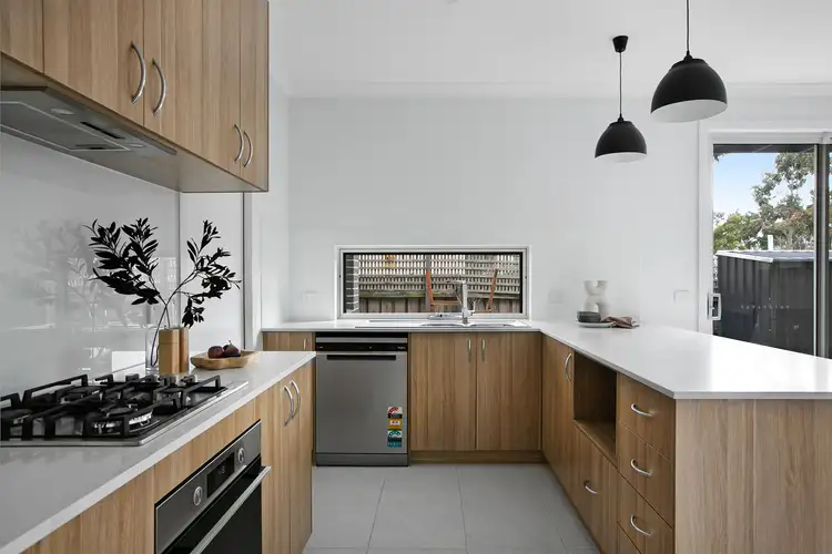 Fifth view of Homely townhouse listing, 2/30 Leicester Street, Preston VIC 3072