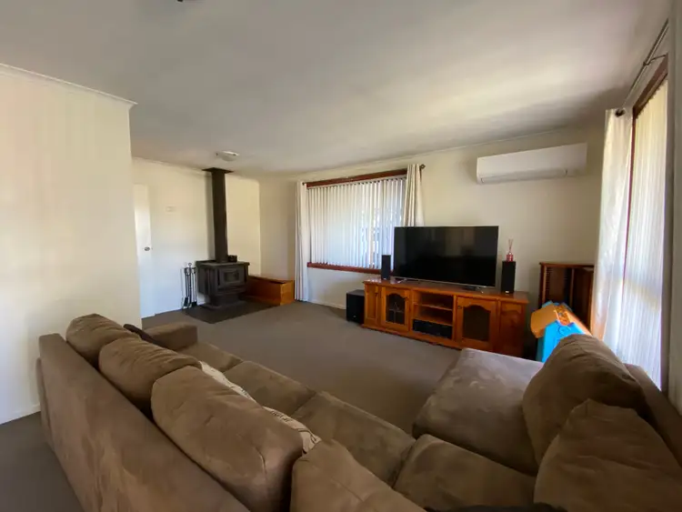 Fourth view of Homely house listing, 7 Mathews Place, Bungendore NSW 2621