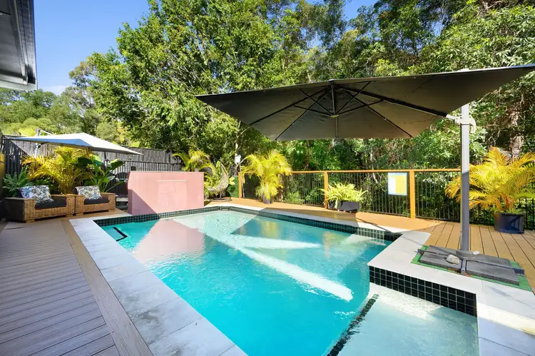 15 Roberts Drive, Maudsland QLD 4210