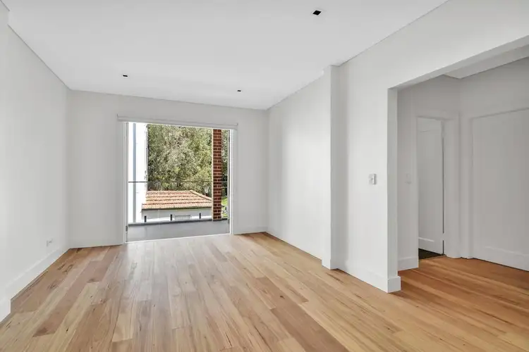 Main view of Homely apartment listing, 4/9 Glenwood Avenue, Coogee NSW 2034