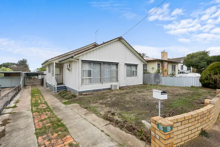 15 Oliver Avenue, Stawell VIC 3380