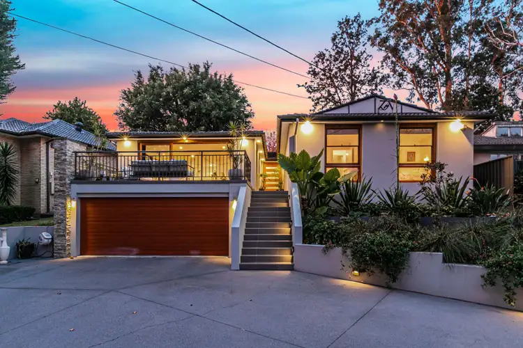 16 George Mobbs Drive
