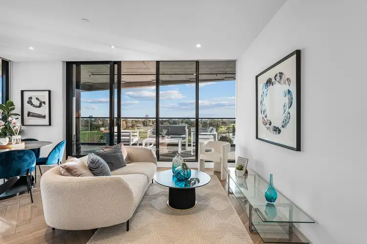 Third view of Homely apartment listing, 604/77 Queens Road, Melbourne VIC 3004