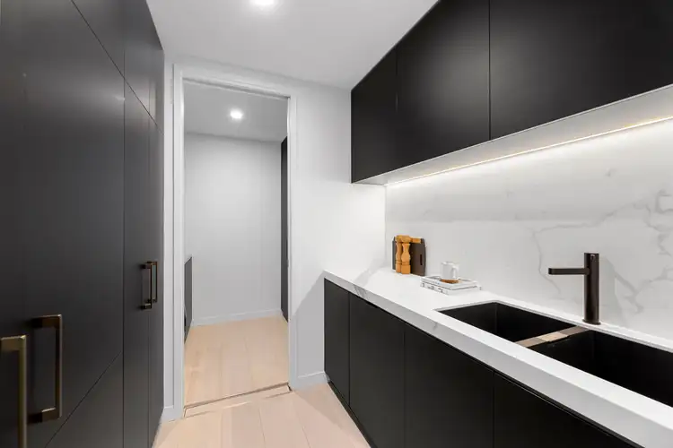 Sixth view of Homely apartment listing, 21/55 OXLADE Drive, New Farm QLD 4005