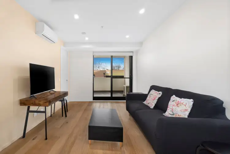 Fourth view of Homely apartment listing, 15/17-21 Queen Street, Blackburn VIC 3130