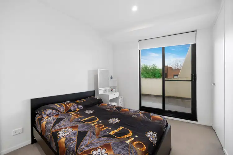 Fifth view of Homely apartment listing, 15/17-21 Queen Street, Blackburn VIC 3130