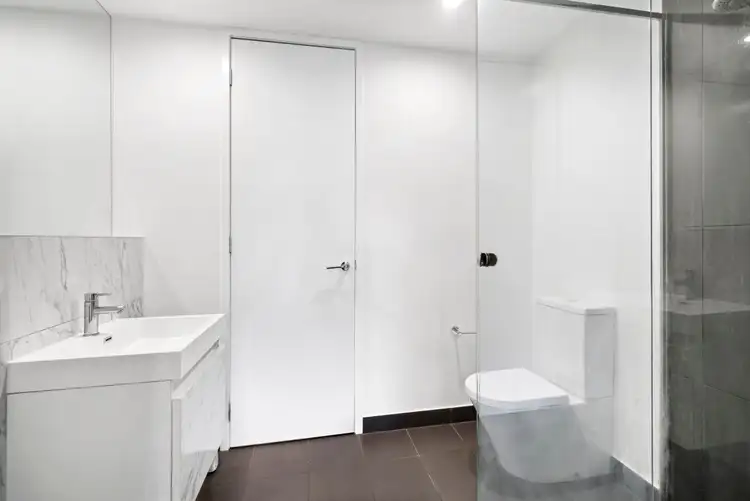 Sixth view of Homely apartment listing, 15/17-21 Queen Street, Blackburn VIC 3130