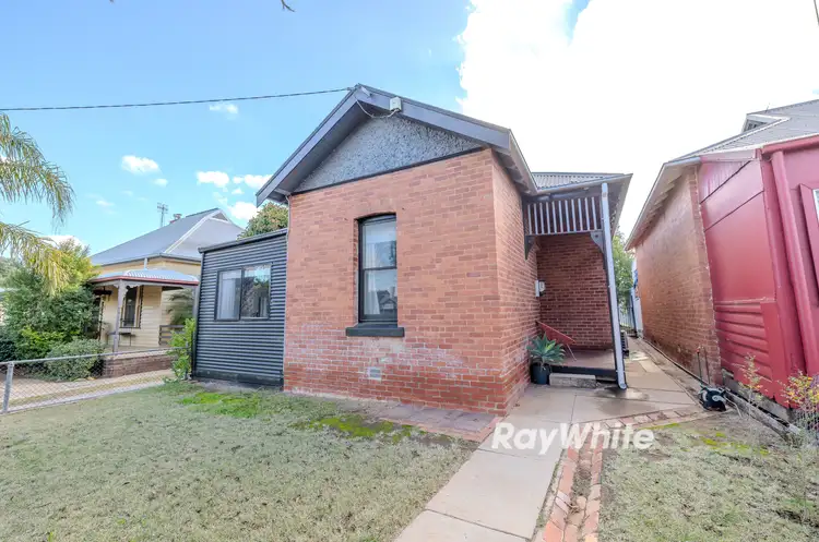 16 Mitchell Street, Ouyen VIC 3490