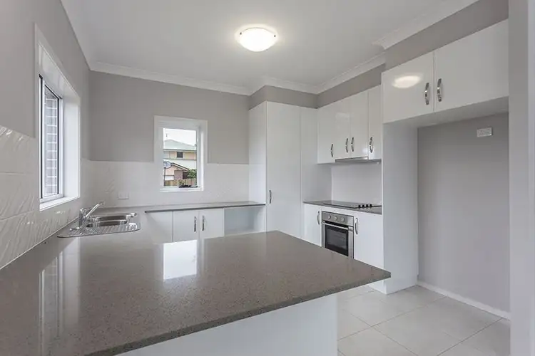 Unit 3, 5 Messines Street, Harlaxton QLD 4350