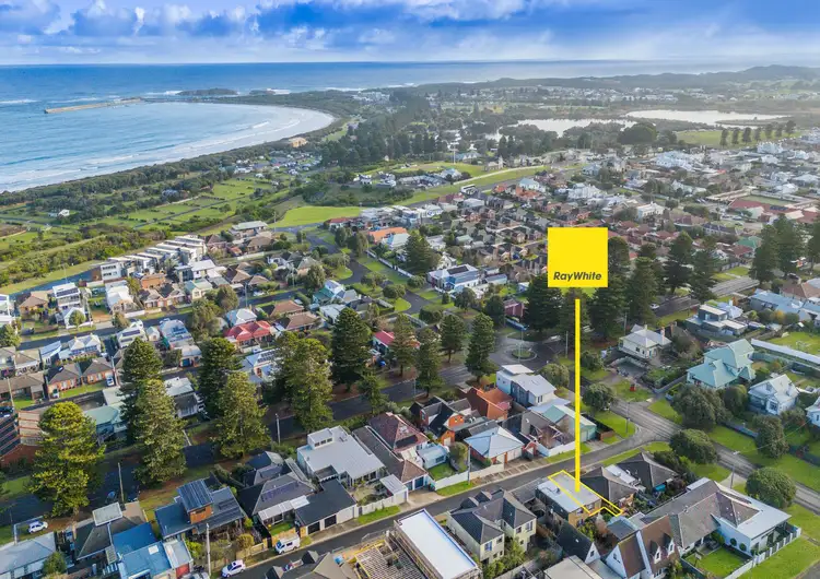 Sixth view of Homely house listing, 2/22 Bayview Terrace, Warrnambool VIC 3280