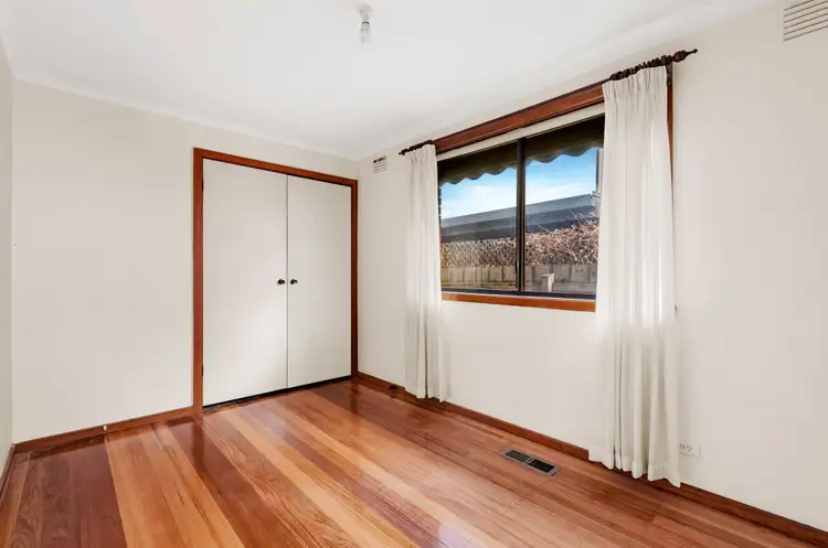 Sixth view of Homely house listing, 17 Manikato Court, Mill Park VIC 3082