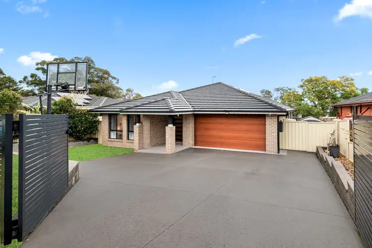 21 Borthwick Street, Minto NSW 2566
