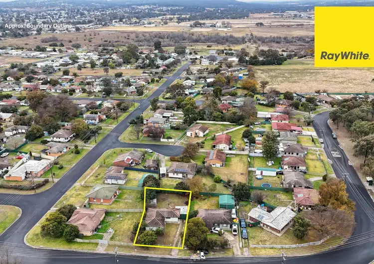 Fifth view of Homely house listing, 4 Waratah Avenue, Inverell NSW 2360