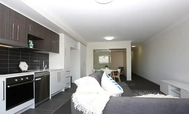 Fourth view of Homely apartment listing, 208/8 Kyabra Street, Newstead QLD 4006