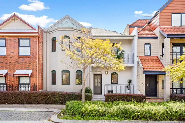 40 Mere View Way, Subiaco WA 6008