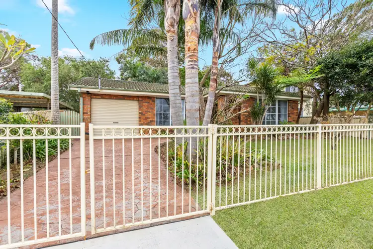 9 Kala Avenue, Halekulani NSW 2262