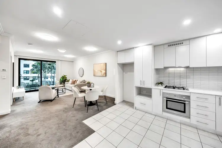 28/11 Bay Drive, Meadowbank NSW 2114