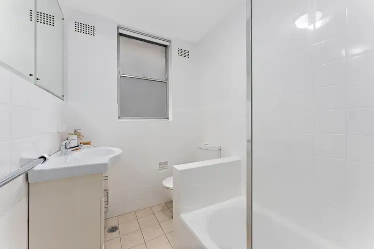 Sixth view of Homely unit listing, 2/307 Victoria Avenue, Chatswood NSW 2067