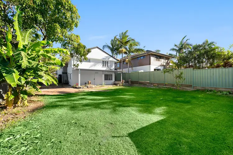26 Curfew Street, Upper Mount Gravatt QLD 4122